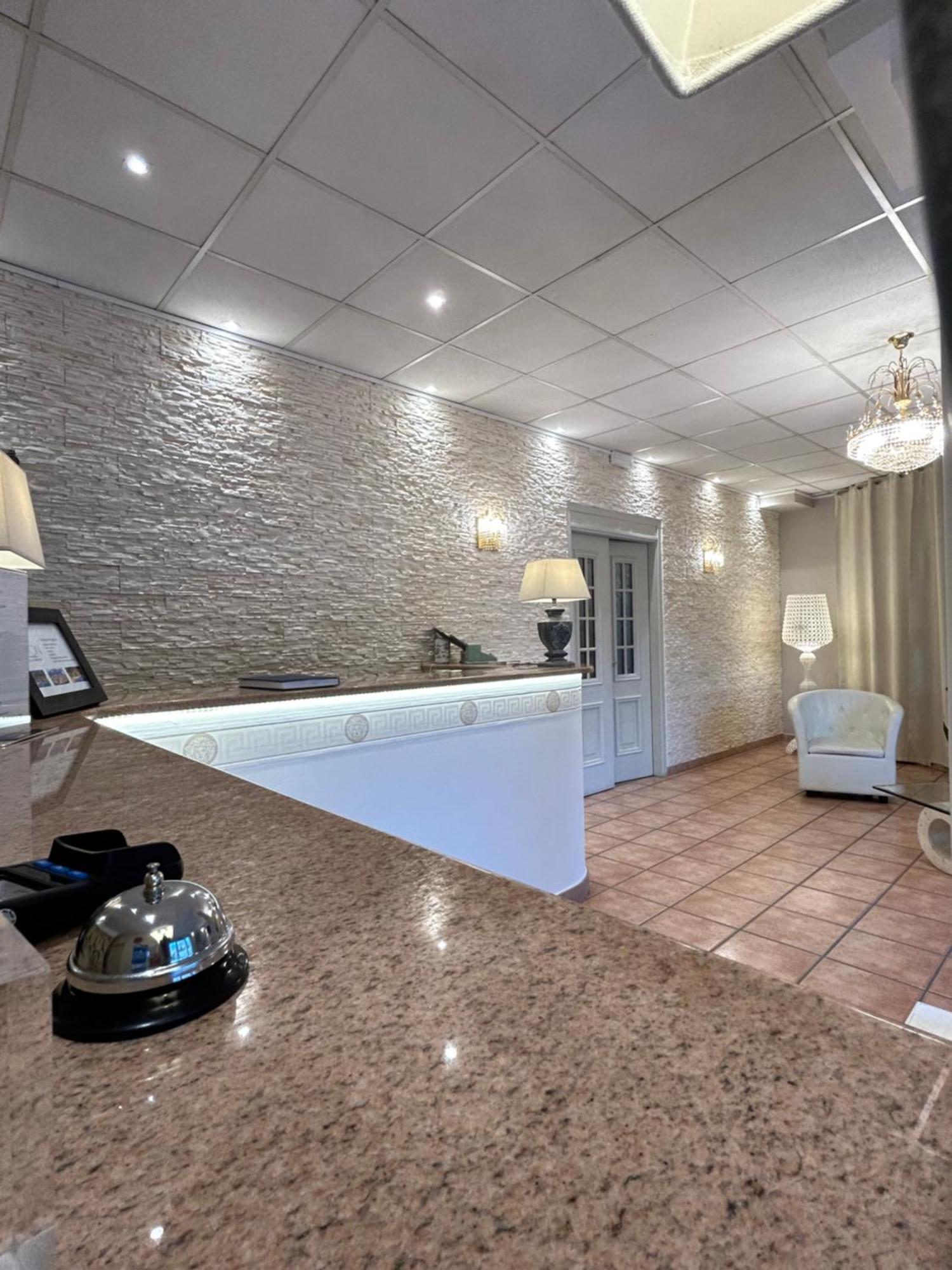 Palladium Hotel 3*