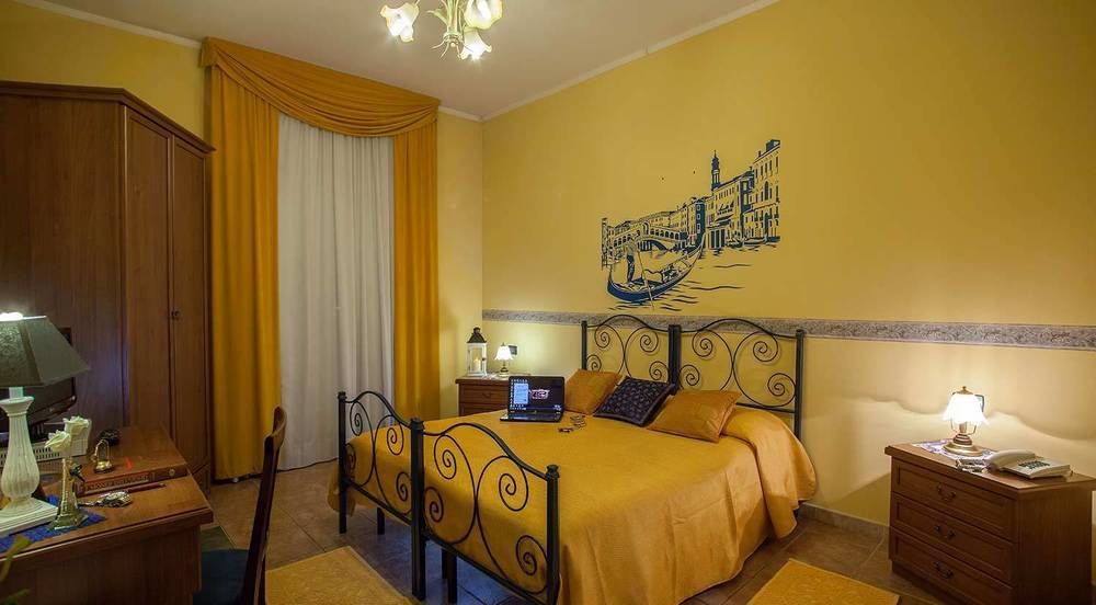Palladium Hotel 3*